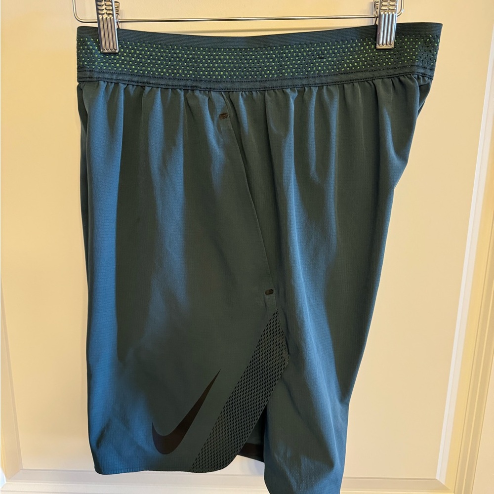 Nike Flex Vent Green and Black Training Short